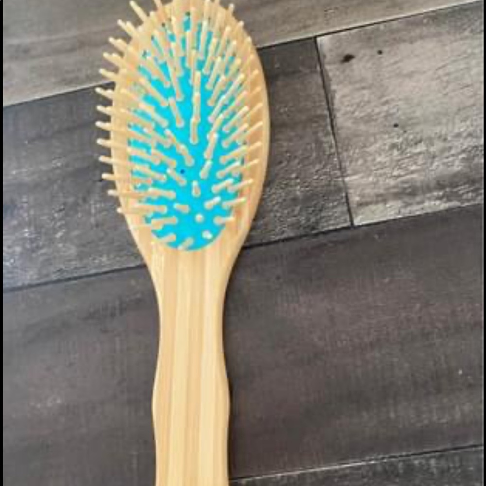 Brand New Comb bamboo brush